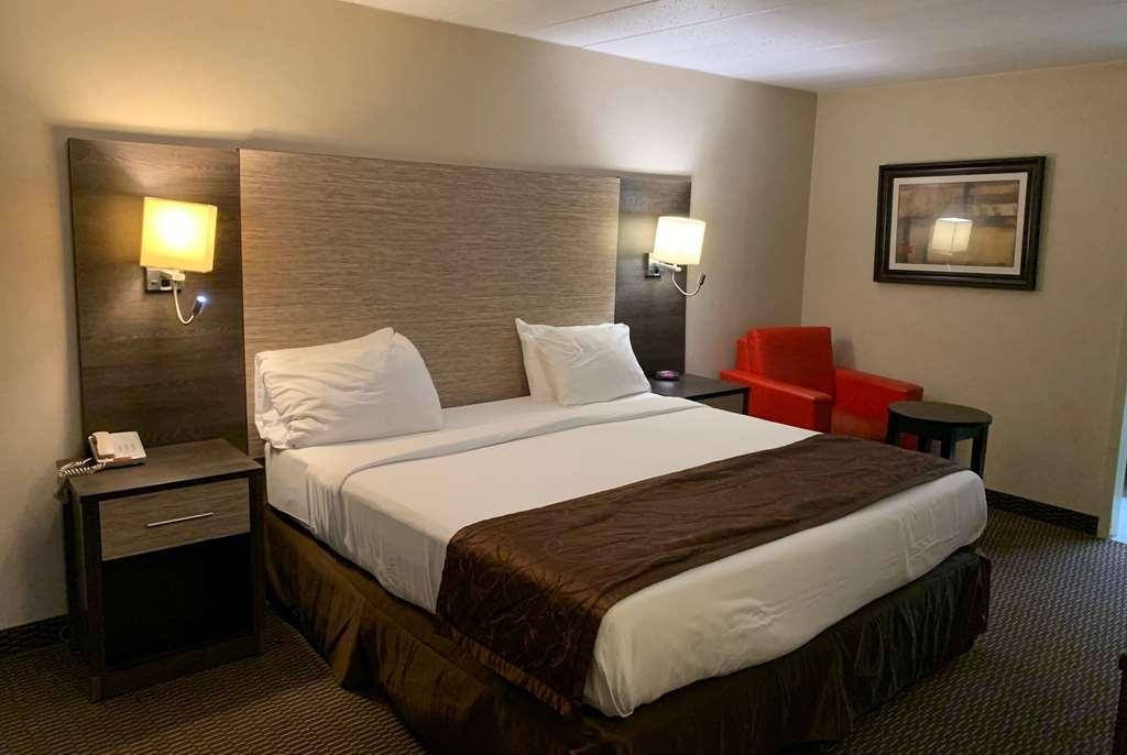 Ramada By Wyndham Motel 3*