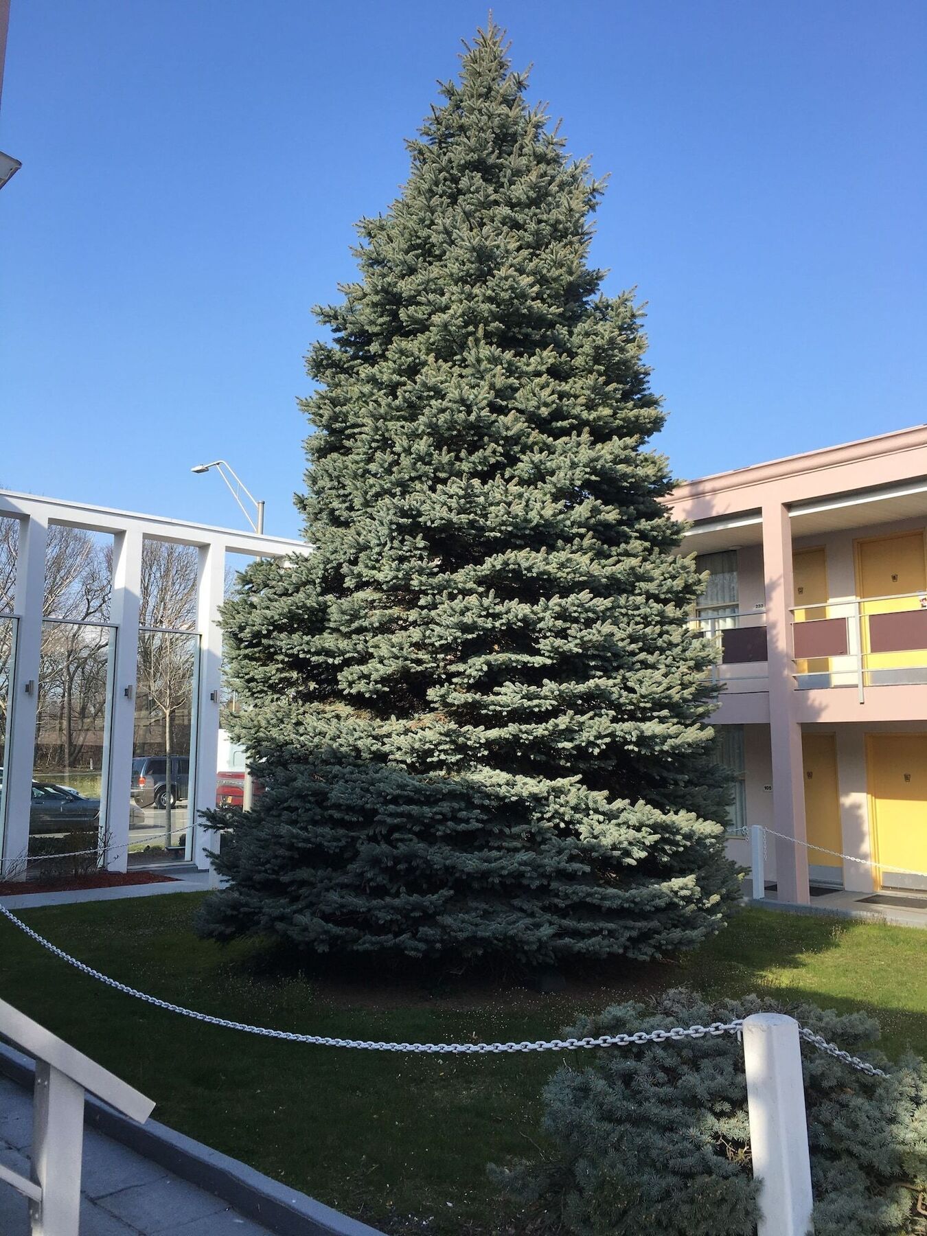 Motel Ramada By Wyndham Rockville Centre